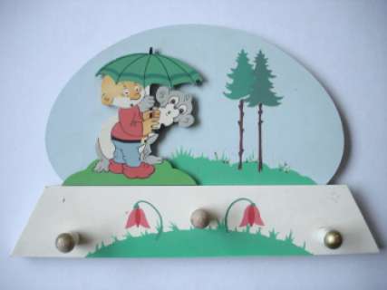 Jean Dulieu: Children’s coat rack Paulus de Boskabouter | Zwiggelaar Auctions