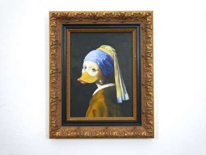 Ommo Wille | Donald Duck - Die Ente mit dem Perlenohrring - Oil on Canvas - framed - no reserve price - (2023) | Catawiki