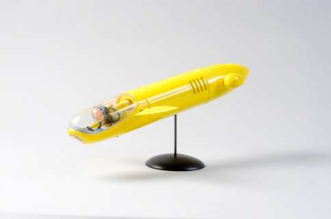 Aroutcheff | SPIROU. Sous-marin jaune avec Spirou . Longueur 38 cm. Tiré | Coutau Bégarie