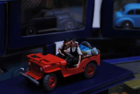 HERGÉ: KUIFJE CURIOSA | Zwiggelaar Auctions