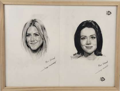 Jorge Rafael Calderón (1963), Jennifer Aniston Et Diana Rigg, Réunion de Deux Dessins Au Fusain Sur Papier, Signés En Bas À Droite Et Dédicacé, Dim. Totale : 29 X 39 Cm. |  | misc / divers