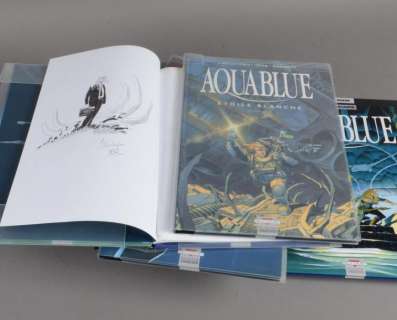 Vatine / Tota - AQUABLUE. TOMES 1 Ã€ 13. Dont 1 volume dédicacé par Tota.