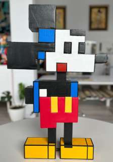 Tony Fernandez, Disney Artist | Mickey Mouse inspired by Joan MirÃ³ - Original Sculpture By Garotto - Signed by Garotto & Tony Fernandez - 69 x 8 x 44 cm | Catawiki