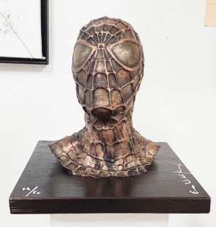 Emma Wildfang | Emma Wildfang - SPIDER MAN 14/50 - various materials bronzed (2023) | Catawiki