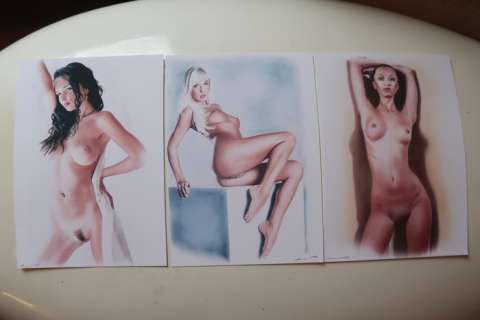 Paul Abert | Paul Abert - 3 Original drawings (Acryl, Pastell, Kohle, Airbrush) - Sexy Women - Size (3x): 21 x 29,6 cm. - (2017/2018) | Catawiki