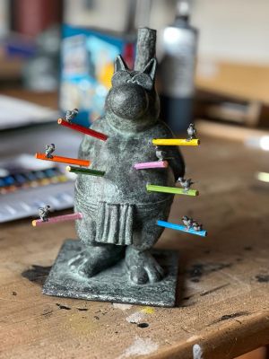 Philippe Geluck | 2025 - Le Mini Martyr | Huberty Breyne Gallery