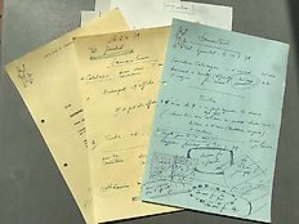 Tintin - Découverte récente d’un dessin original Hergé Â«Â Timbre : Le Lotus BleuÂ Â» et dossier manuscrit Hergé - (1978) | Catawiki