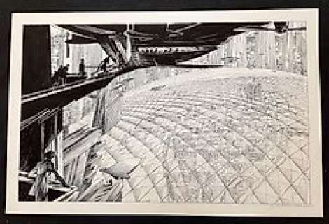 Schuiten, François | Dessin original  - Revoir Paris  - Frontières, Paris sous cloche  - (2014) | Catawiki