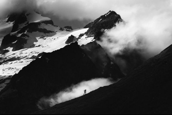 Sports Art | Grand Col Ferret - Photographie originale d’Alexis Berg | Achetez de l’Art