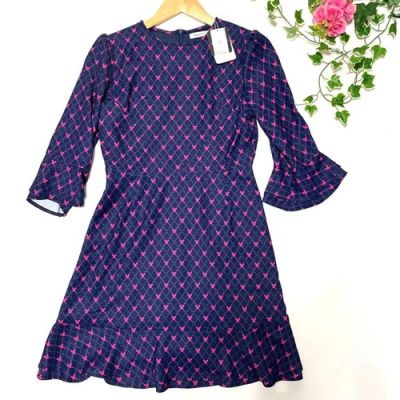 Robe monogramme Disney x Starblink Mickey Mouse inutilisée avec étiquette | eBay Europe (Buy It Now)